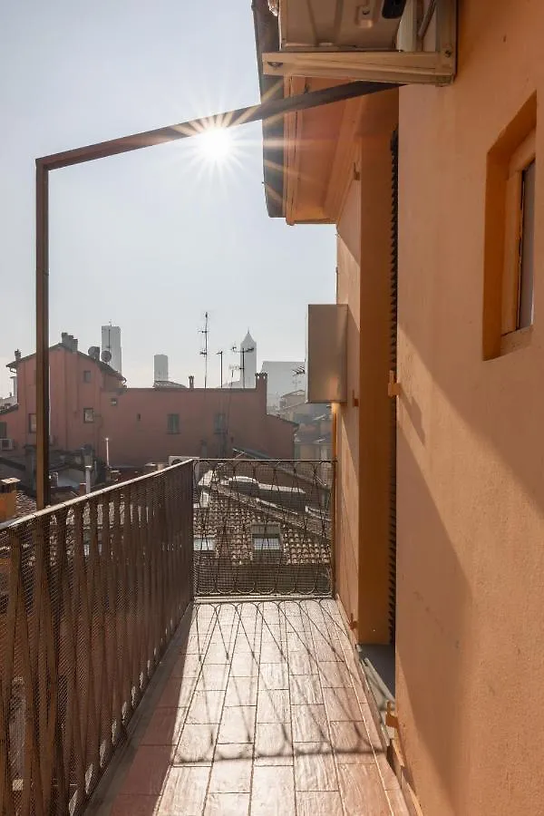 Appartamento Torresotto Dei Piella By Wonderful Italy Bolonia Apartamento